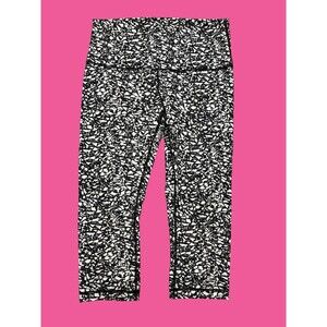 Lululemon Women’s Black And White Crop Leggings Size 12